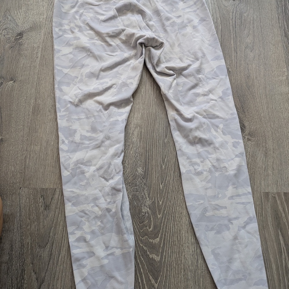 Lululemon Light Purple Gray Camo Nulu Leggings size 14
